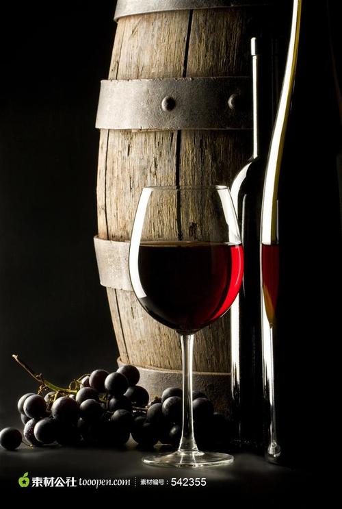 葡萄酒和木酒桶摄影图片素材
